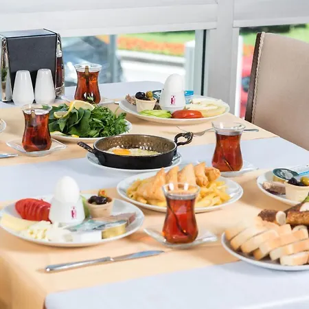 Ismira Otel 4*