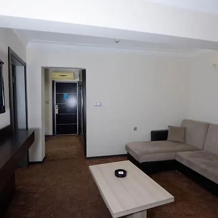 Ismira Otel