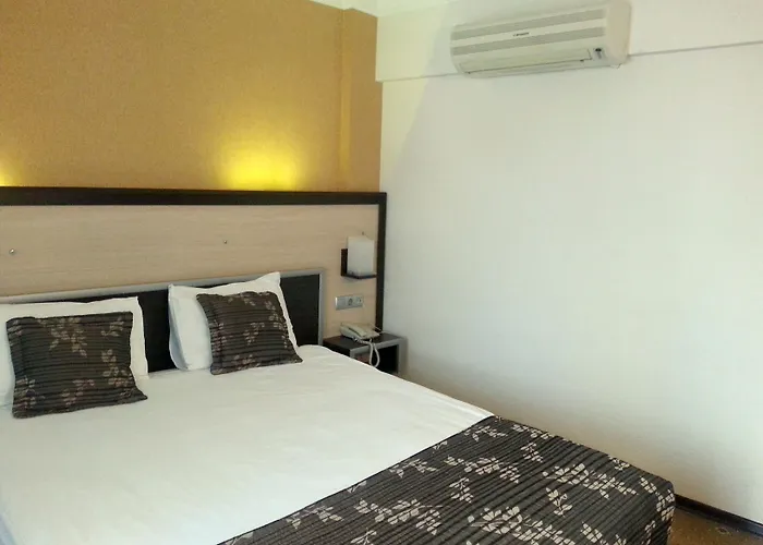 Ismira Hotel Esmirna