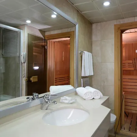 Ismira Hotel