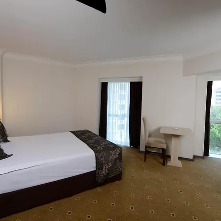 Hotel Ismira