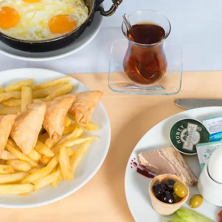 Ξενοδοχείο Ismira